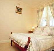 Little Undermount - Accommodation Port Macquarie