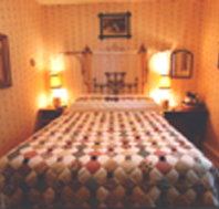Hamilton's Cottage Collection and Country Gardens - Emmas Cottage - Accommodation Port Macquarie
