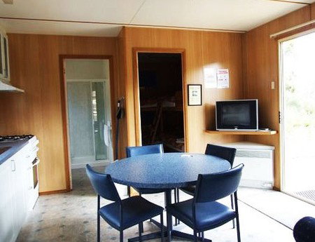 Hobart Bush Cabins - Accommodation Port Macquarie 3