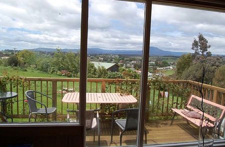 Deloraine Highview Lodge Backpackers - Accommodation Port Macquarie 4