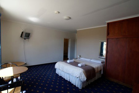 Wharf Hotel Wynyard - Accommodation Port Macquarie 2