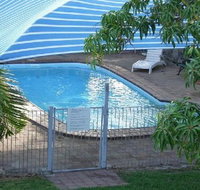 Ashs Holiday Units and Cafe - Accommodation Port Macquarie