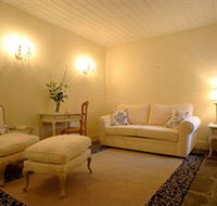 Montrose of Ballarat - Montrose Cottage - Accommodation Port Macquarie
