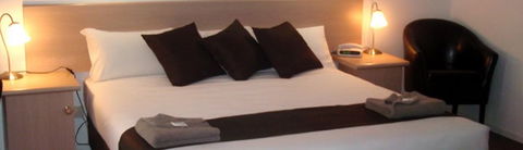 Bristol Hill Motor Inn & Peppas Licensed Restaurant - Accommodation Port Macquarie 0
