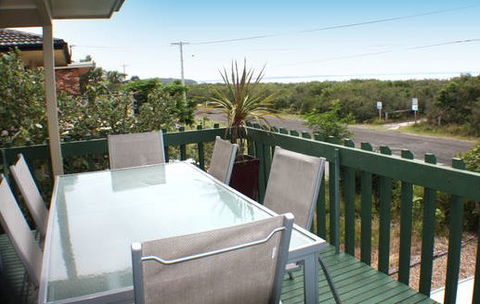 Callala Beach Front - Accommodation Port Macquarie 5