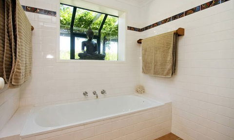 Banksia Garden Retreat - Accommodation Port Macquarie 2