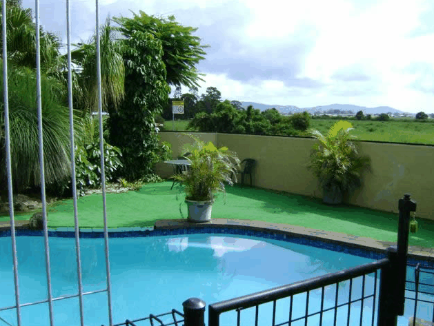 Poinciana Motel - Accommodation Port Macquarie 1