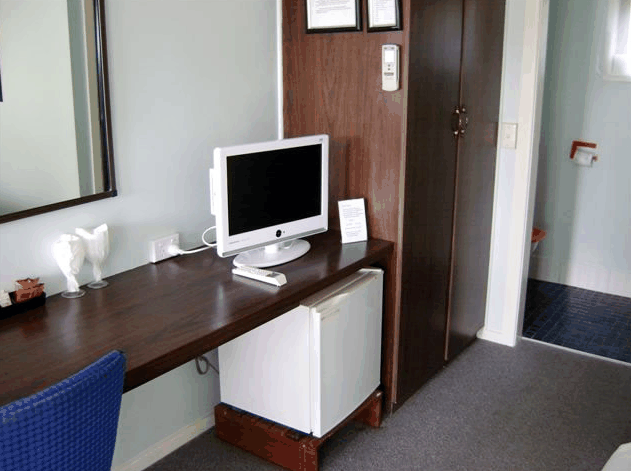 Poinciana Motel - Accommodation Port Macquarie 2