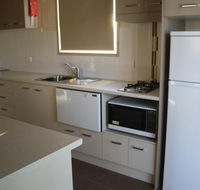 Bowlo Holiday Cabins - Accommodation Port Macquarie