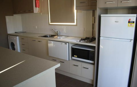 Bowlo Holiday Cabins - Accommodation Port Macquarie 0
