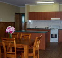 Riverland Holiday Cottage - Accommodation Port Macquarie