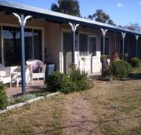 Snowy Vineyard Cottage - Accommodation Port Macquarie