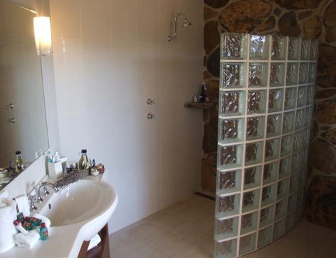 Clarendon Forest Retreat - Accommodation Port Macquarie 0