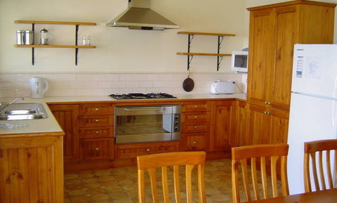 Amaroo On The Waterfront - Accommodation Port Macquarie 2