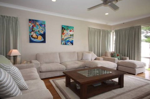 Sunset Boulevarde 12 - Accommodation Port Macquarie 2