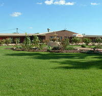 Newell Motor Inn - Accommodation Port Macquarie
