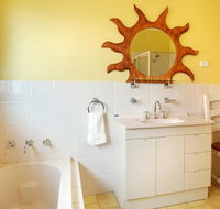 Burra by the Beach - Accommodation Port Macquarie