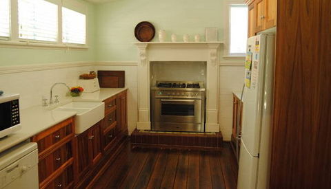 Allwood Cottage - Accommodation Port Macquarie 2