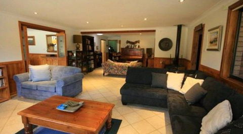 Adams Peak Retreat - Accommodation Port Macquarie 0