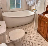 Bridal Falls Cottage - Accommodation Port Macquarie