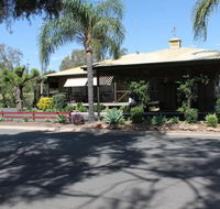 Lake Forbes Motel - Accommodation Port Macquarie