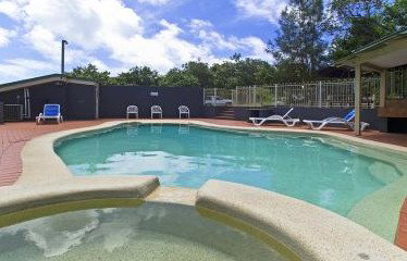 Whalewatch Ocean Beach Resort - Accommodation Port Macquarie 0