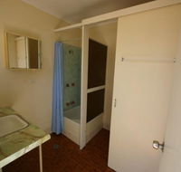 Nanango Caravan and Motorhome Park - Accommodation Port Macquarie