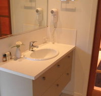 Ravensbourne Escape Silverwood Lodge - Accommodation Port Macquarie