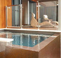 Chandeliers on Abbey - Accommodation Port Macquarie