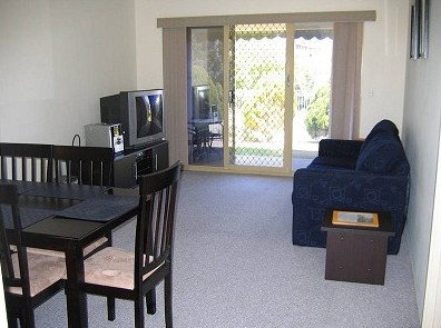 Surfside Apartment - Accommodation Port Macquarie 2