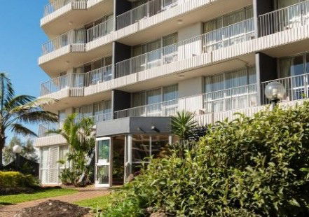 Surfers Royale Resort - Accommodation Port Macquarie 0