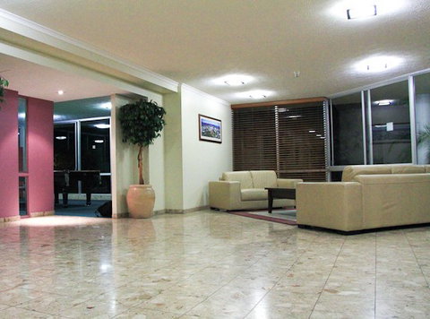 Spring Hill Centrepoint - Accommodation Port Macquarie 3