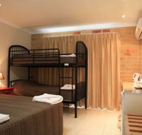 Emerald Central Palms Motel - Accommodation Port Macquarie
