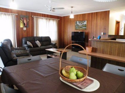 Oyster Bay Retreat - Accommodation Port Macquarie 2