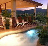 The Summit Rainforest Retreat - Accommodation Port Macquarie