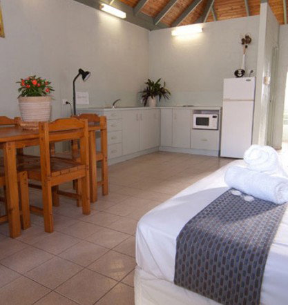 Island Leisure Resort - Accommodation Port Macquarie 0