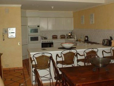 Sanctuary Cove Villas - Accommodation Port Macquarie 5