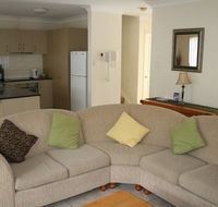 Pacific Sun Gold Coast Holiday Townhouse - Accommodation Port Macquarie