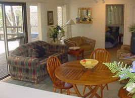 Lakeview Cottage - Accommodation Port Macquarie 5
