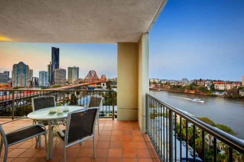 Bridgewater Apartments - Accommodation Port Macquarie 6