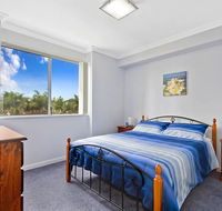 Lakeside Waterfront Apartment 18 - Accommodation Port Macquarie