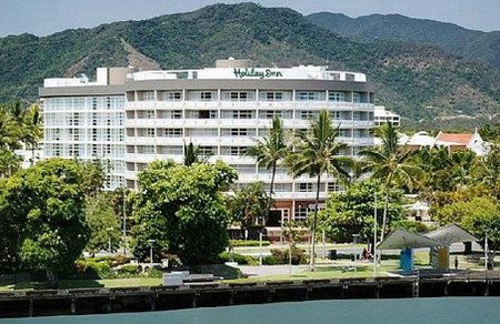 Cairns QLD Accommodation Port Macquarie