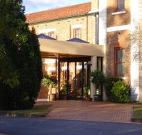Monte Pio Motor Inn - Accommodation Port Macquarie