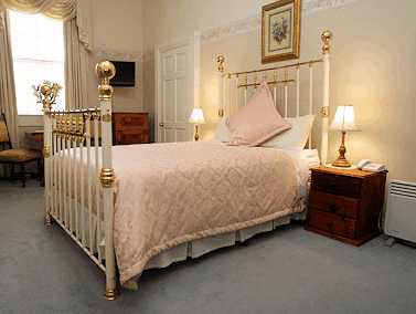 The Lodge On Elizabeth - Accommodation Port Macquarie 3