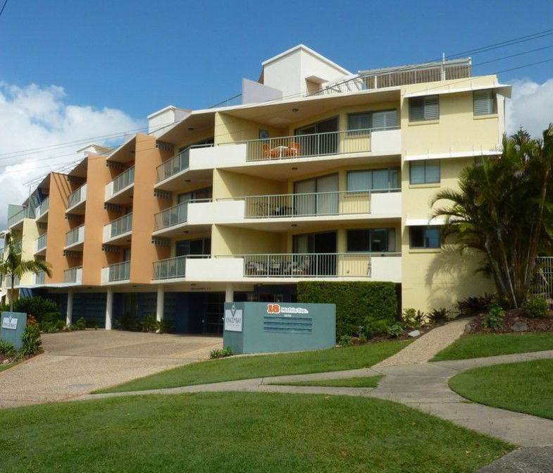 Kings Beach QLD Accommodation Port Macquarie