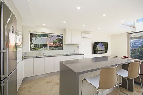 Taralla Apartments - Accommodation Port Macquarie 2