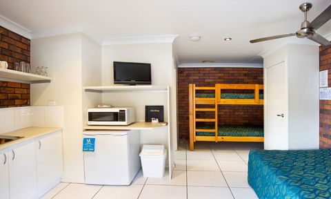 Dicky Beach Family Holiday Park - Accommodation Port Macquarie 2