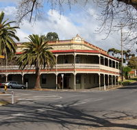 The Midland Hotel Castlemaine - Accommodation Port Macquarie