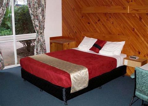 Bert Hinkler Motor Inn - Accommodation Port Macquarie 0