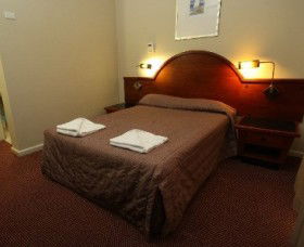 Berkeley Hotel - Accommodation Port Macquarie 0